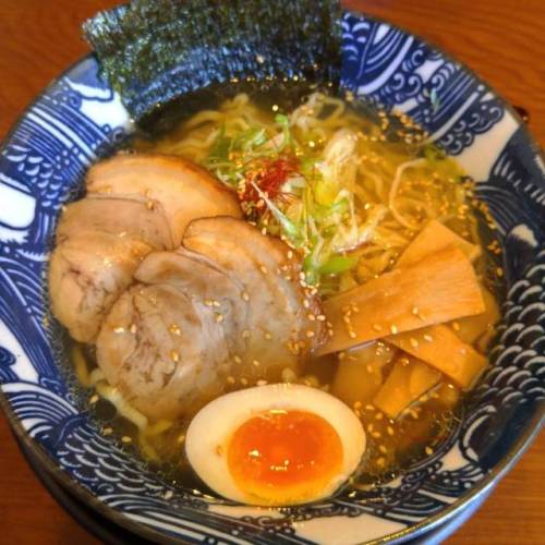 Hinodeya Ramen!  . . . . . #hinodeyaramen #ramen #Japanese #dashi #dashibroth #food #instafood #geti