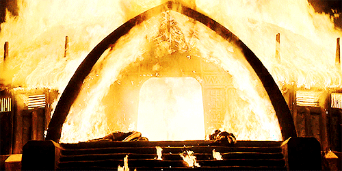 raphaelsantiagos:  ”Daenerys Stormborn of the House Targaryen, the Unburnt, the
