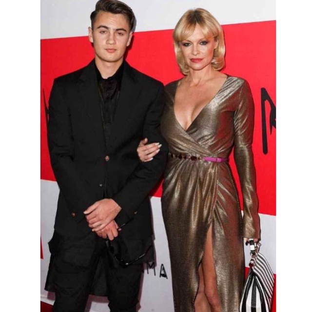 So Tommy Lee and Pam Anderson make good looking kids 👍 #cougar #BrandonLee #bae