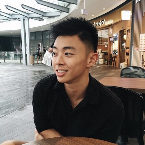 killerwhaleteo: sghornivore:6sg:leakedjuices:shavedarmpitsareyummy:heysgboy: Kenneth Yan @wh