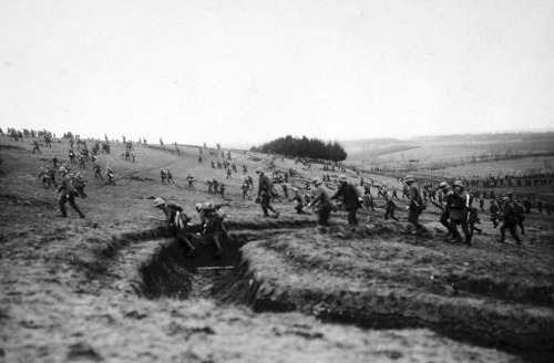 demons: German troops crossing a field, c. 1916