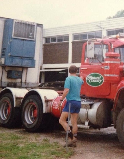 tradieboots:  A fine vintage truckie ass.
