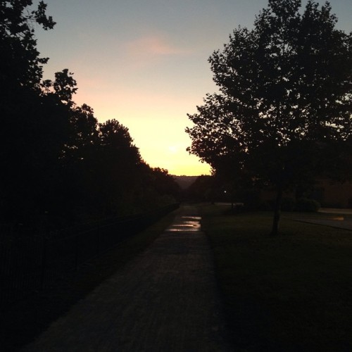 There is something truly spectacular about approaching the Rising Sun. #sunrise #risingfromtheeast #homestead #mornings (at Steel Valley Heritage Trail)