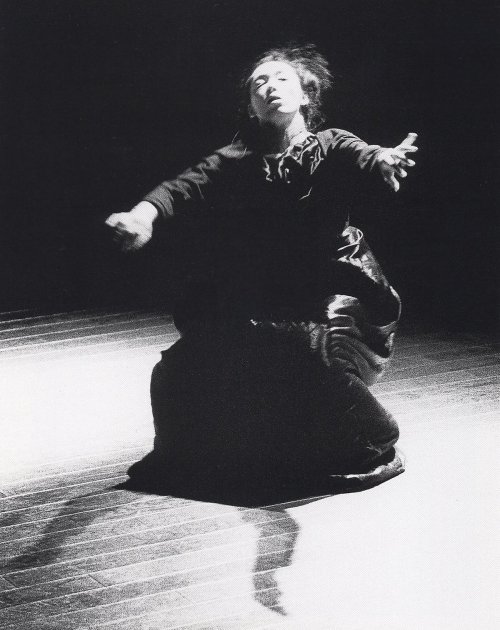 raveneuse:  SHOKO, Photographed by INADA Takushi, Taken from Dancers in Shades of Darkness. 