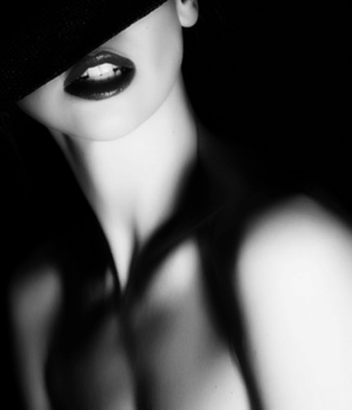 arsamandix:  Ars amandi ♥ the art of love. 