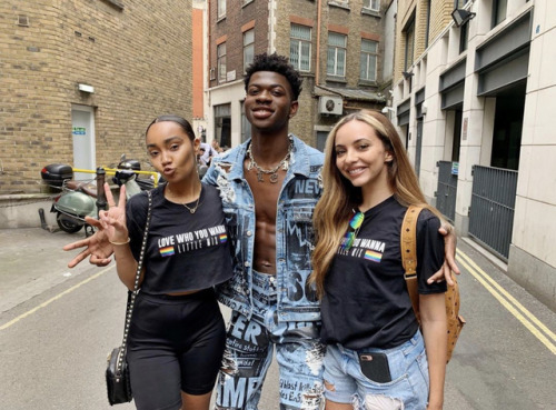 fyeahlittlemix: littlemix: When @lilnasx meets Lil Mix so happy we randomly bumped into you looking 