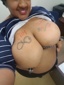 bbwlatina-love:  Since it is titty tuesday and I do love being Daddy’s Kitten Cumclut💋💋  Sexyyy 