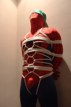 biterflower:get a spiderman 