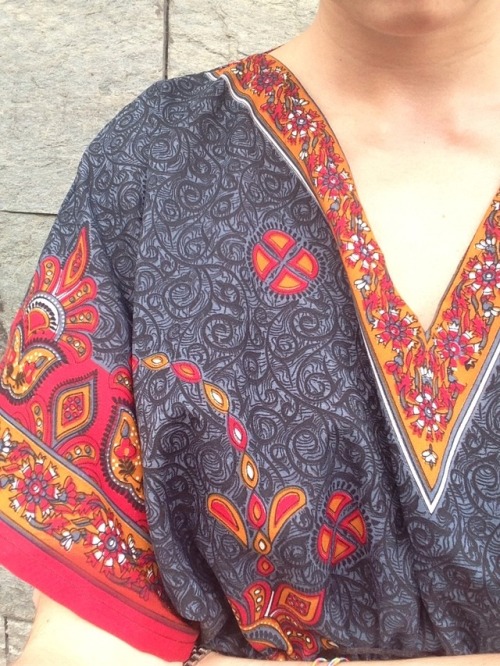by the way this is the dress (it’s just a giant rectangle of fabric tied on the waist by a bel