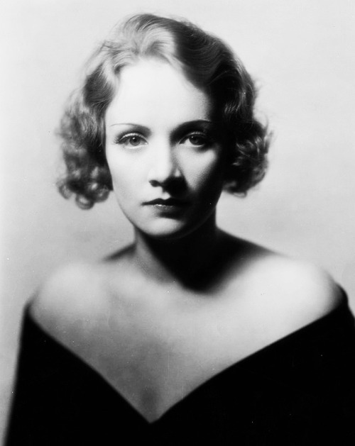 mildredsfierce:Marlene Dietrich