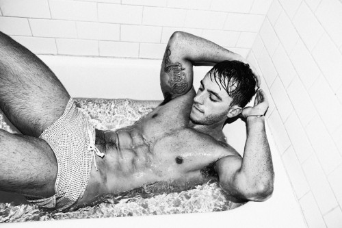 taur:  Patrick Frost by Daniel Rosenthal adult photos