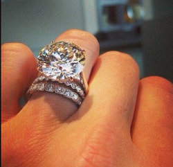 chanel-and-louboutins:  Dream engagement