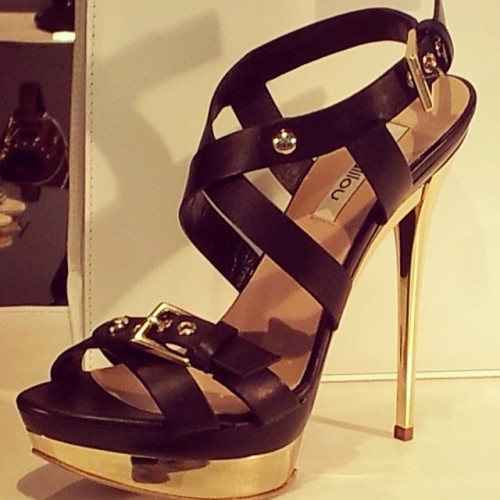 Ninalilou shoes #highheels #heelsfashion #ninalilou http://www.ninalilou.com #tacchialti #sandals #s