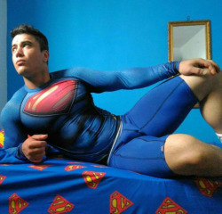 tcufrogsno1: Super Gay Super Heroes http://tcufrogsno1.tumblr.com/