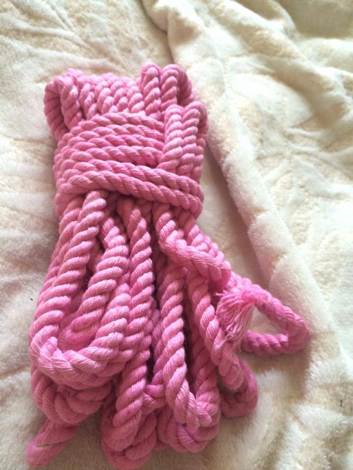 gothamswhore:  Got my hand dyed shibari rope from bdsmgeekshop ! The shipping took