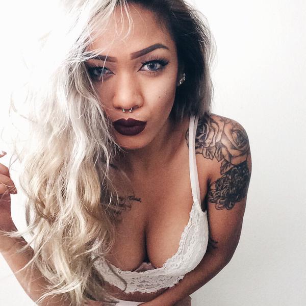 boobsbuttsandsluts