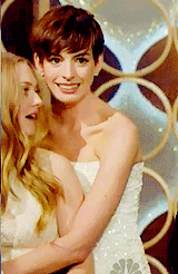 damelola:   #this looks like the most adorable lesbian wedding ever  Adn wouldn&rsquo;t