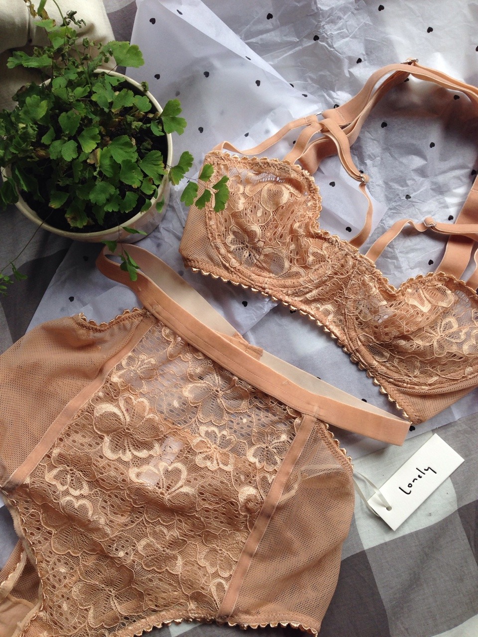 Lonely Lingerie Lulu Underwire Bra - Caramel