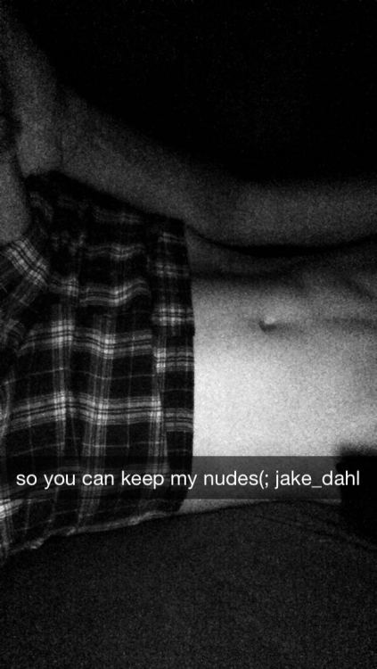 letmetakeadicpic:  Nothing better than a guy showing off what he’s got! If you’d like to add your own submit or send them to letmetakeadicpic@gmail.com