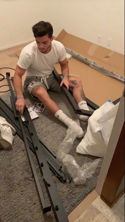 Ethan’s Snapchat (5/2/19)Just landed, got back home, and he’s already building shit