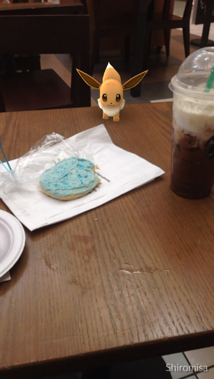 butterscotch-cinnamon-pie:I had a lunch date with a cutie today