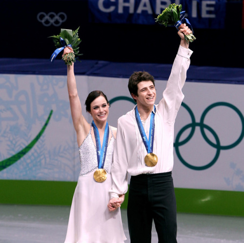 mysticseasons: skate_canada: With their gold medals at #PyeongChang2018, Tessa Virtue and Scott Moir