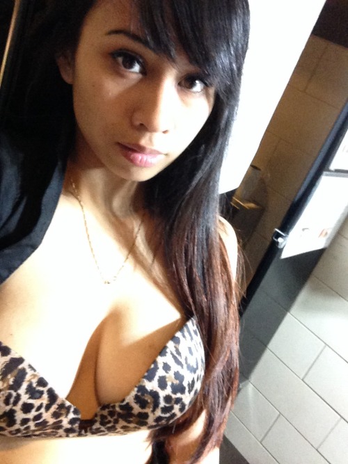 XXX scarlempikky:  Some selfies in the backroom photo