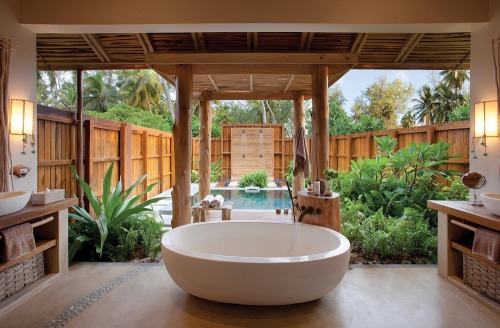 scorpiotoy:  luxuryaccommodations:  Top 10 Open Air Bathrooms Our picks for the most amazing open air bathrooms ever created in hotels and resorts across the world. 1. Rain shower and outdoor bathtub at Zanzibar White Sand Luxury Villas & Spa 2. Open