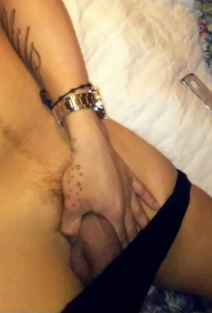 aj620:  Thought I share some of my pix  Anthony 😋😋In love with this cock