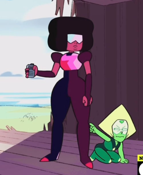 Porn relatablepicturesofgarnet:  @relatablepicturesofperidot photos