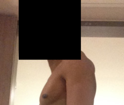 mixedadonis:No photoshop, no filter, no Canon reflex quality. A raw picture of my body. Love it! ugh