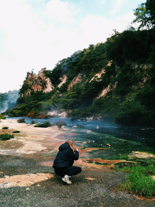 aratrikag05: Steamy and vibrant geothermal landscapes from Rotorua.