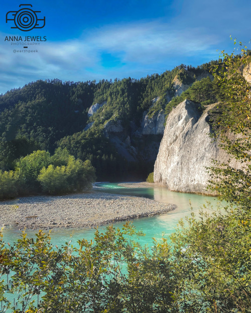 Ruinaulta - Switzerland (by Anna Jewels @earthpeek)) https://instagram.com/earthpeek