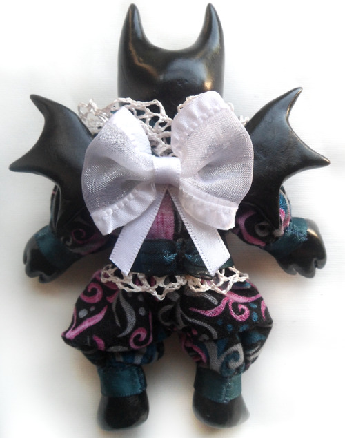 slocotion:13cm posable doll, custom made for @salamander-in-a-socketsy / ko-fi / instagram / commiss