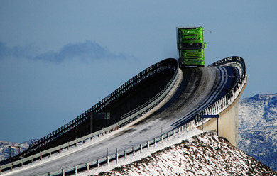 nomellamesfriki:  La carretera del Atlántico, en Noruega