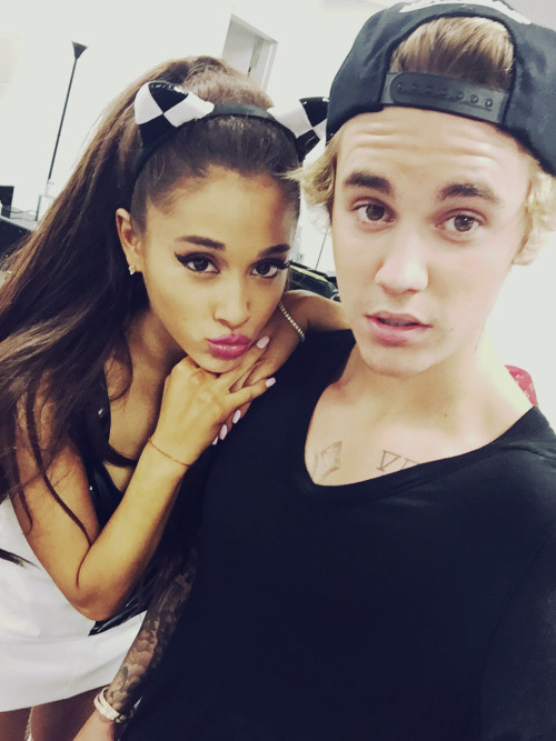 Daily Ariana Grande