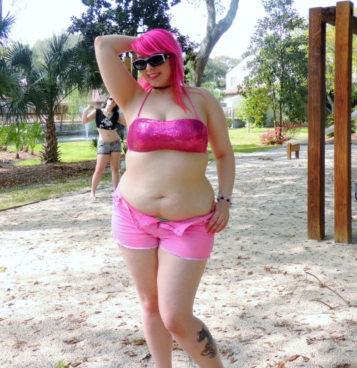 sniickersnee:  Fuck your beauty standards  Beautiful