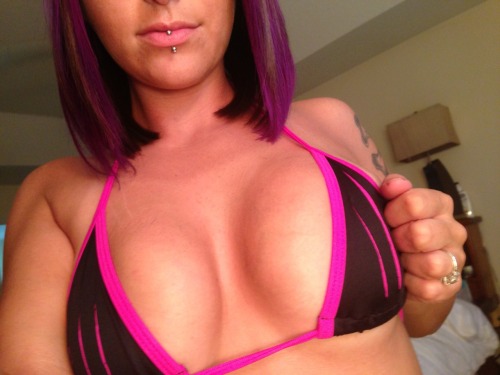 Sex laylalux:  Getting ready for #myfreecams! pictures