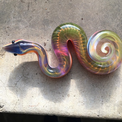 sosuperawesome:Glass SnakesEicher Glass on Etsy 