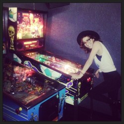 #pinballistruelove #kbyeportland #touristshit  (at Ground Kontrol Classic Arcade)