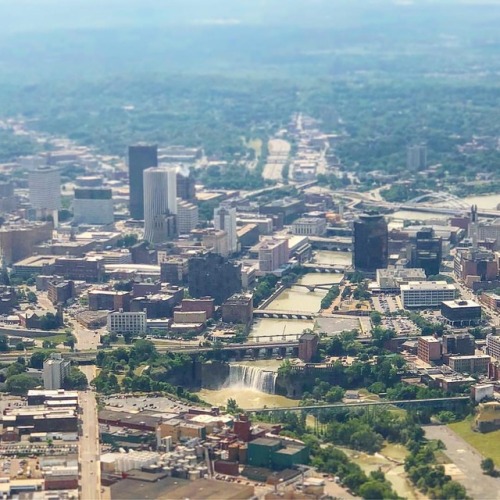 Beautiful Downtown #ROC ❤️ Photo by Paul. #thisisroc #rochester #ispyny #westernnewyork #upstatenewy