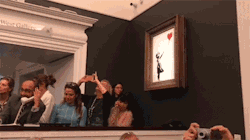 monstta: itscolossal:  Banksy Painting Spontaneously