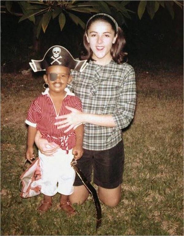 reverseracism:  President Barack Obama with his birth mother Ann Dunham during their