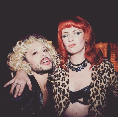 Yours truly doing a Poison Ivy look with @eduardowolfealegria as Nancy Spungen delivering 78 realnes