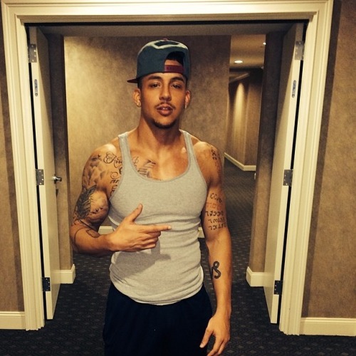 verse-caribbean-dude:  dcnupe:  trbj21:  trbj21: My baby 😘 5.14.14   💓💕     Fuck With My Blog ;)   