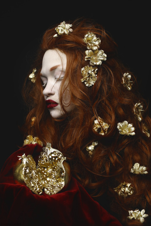 tommy-liddell:Persephone and the pomegranateModel, Makeup, Styling: @schwarzgalleConcept, Styling, P