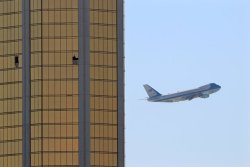 mistons:Mike Blake/Reuters Air Force One