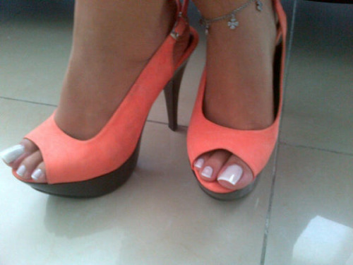 hot-toes-girls: Fuck Foot