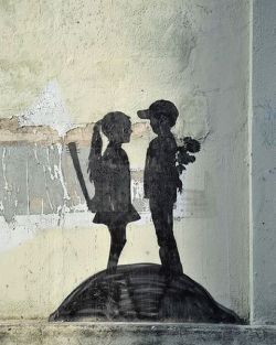 x-heesy:#Banksy #Art #StreetArt Al Reig💀💀💀,