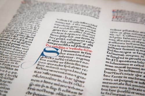 turnbullrarebooks:The two typefaces on this page of a 15th century book on church law were developed